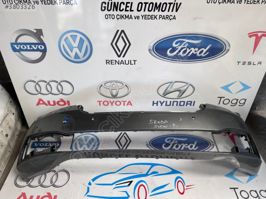 Skoda super B çıkma orijinal ön tampon