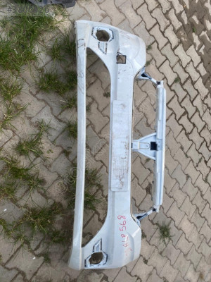 Dacia Sandero ön tampon çıkma orijinal