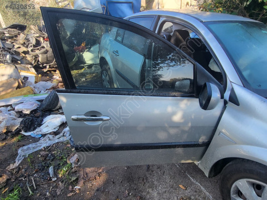 Megane 2 hatasız dolu sağ ön kapı