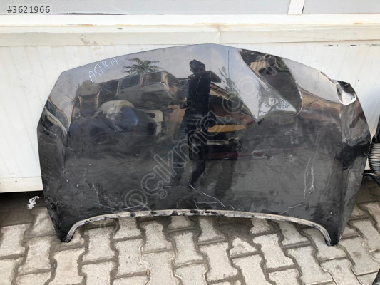 Opel Astra Modeli İçin Çıkma Kaput Parçası