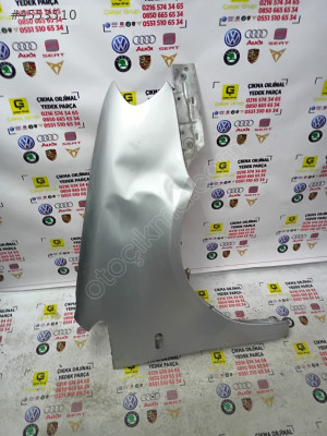 VOLKSWAGEN CADDY 2005-2009 SAĞ ÖN ÇAMURLUK