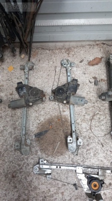 OPEL ASTRA G ARKA CAM KRİKOSU.OTO ERKAN ÜNYE