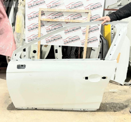 2021/2025 RENAULT CLİO BEYAZ SOL ÖN KAPI ORJINAL BOYASIZ