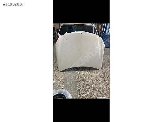 MERCEDES E 200 2012 MODEL ÇIKMA KAPUT. HATASİZ LOKAL BOYALI