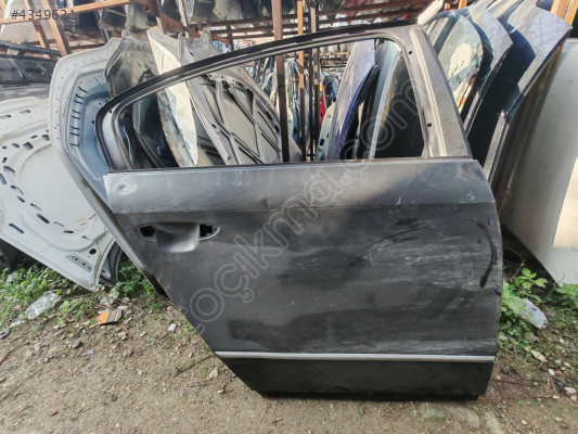 2005 VW PASSAT SAĞ ARKA KAPI