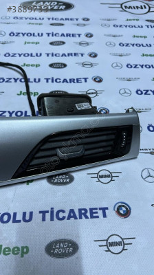 BMW G30 Sağ Havalandırma Izgarası 9329583