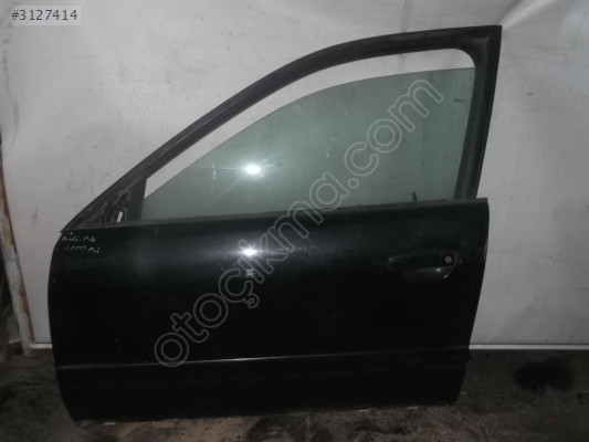 AUDİ A-4 ÇIKMA SOL ÖN KAPI 2000