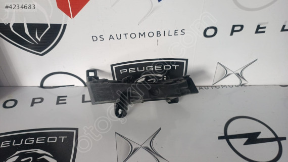 PEUGEOT 301 SOL ARKA STOP ALT BRAKETİ