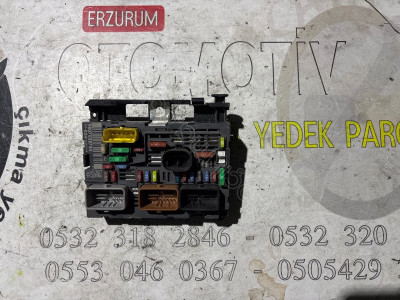 9807028780 / R04 Citroen C4 Sigorta Kutusu Orjinal Çıkma