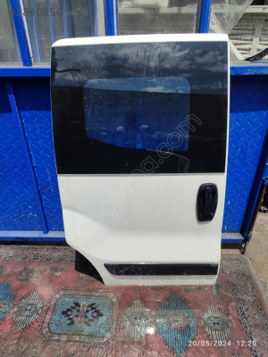Citreön nemo sag arka kapi dolu boş orjinal hatasız