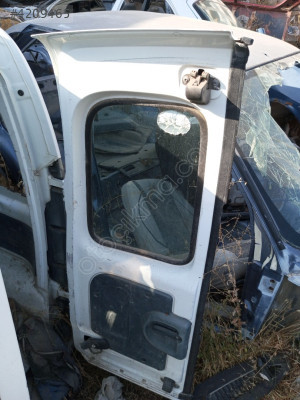 Renault Kangoo bagaj kapağı