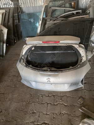 Pejo 208 arka bagaj kapağı çıkma orijinal