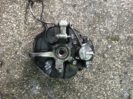 Mercedes w169 w245 sağ ön taşıyıcı