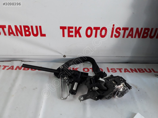 Mercedes E 207 EMNİYET KEMER MOTORU SAĞ ÖN A2078600282