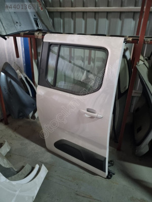 CİTRÖEN  BERLİNGO  ÇIKMA   KAPI