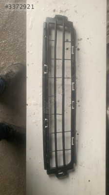 30744911 volvo s40 ön tampon orta ızgara