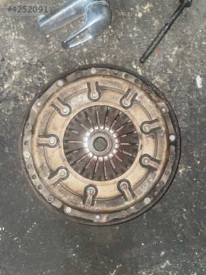 VOLKSWAGEN PASSAT 1.9 VOLANT