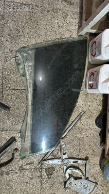 2012-2017 RENAULT FLUENCE SAĞ ÖN CAM ORJ ÇIKMA