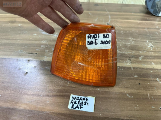 AUDİ 80 SAĞ SİNYAL ORJİNAL ÇIKMA TEMİZ 90-94 MODEL