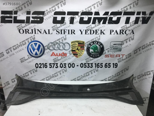 AUDİ A6 ÖN CAM IZGARASI