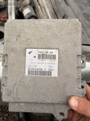 Citroen sakso motor beyni