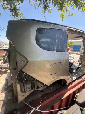Dacia Lodgy Sağ Arka Çamurluk Kesme