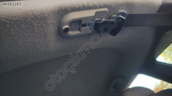 MİTSUBİSHİ COLT ARKA EMNİYET KEMERİ