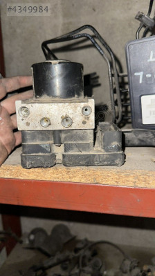 VOLKSWAGEN CADDY 1.9TDİ ABS BEYNİ