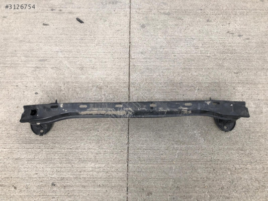 BMW 5 SERİ F10 ARKA TAMPON DEMİRİ 5112718476