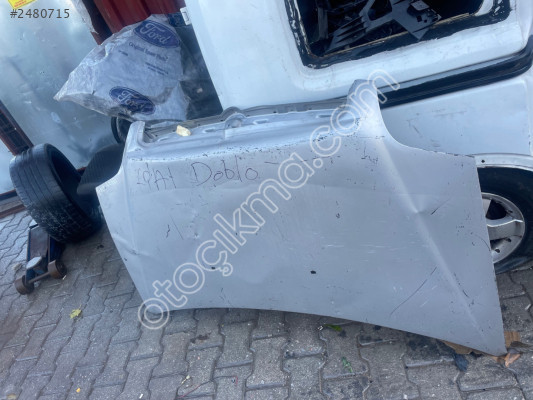 Çıkma Fiat Doblo ön kaput orijinal