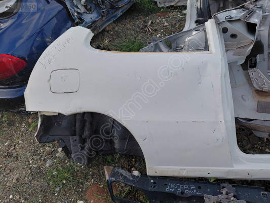 Fiat Palio tek kapı sağ arka çamurluk