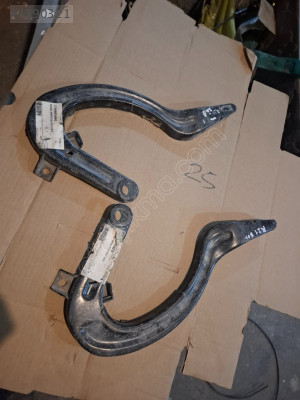 Renault 21 bagaj menteşe 7750805980