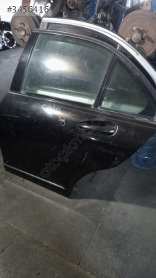 MERCEDES C220 SOL ARKA KAPI GÜÇMANLAR