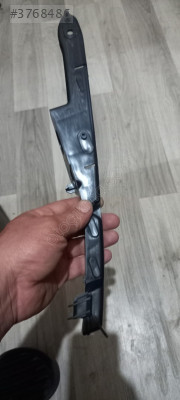 Laguna 1 ön tampon bağlantı braketi