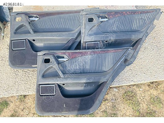 MERCEDES W210 ORJİNAL DERİ SİYAH SAĞ ARKA KAPI DÖŞEMELERİ ADETLİ