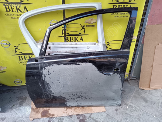 OPEL CORSA D SOL ÖN KAPİ ÇIKMA ORJİNAL YEDEK PARÇA