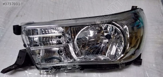 TOYOTA HİLUX REVO MOTORLU SOL FAR 2015