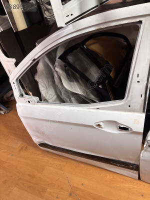 Courier sol ön kapı