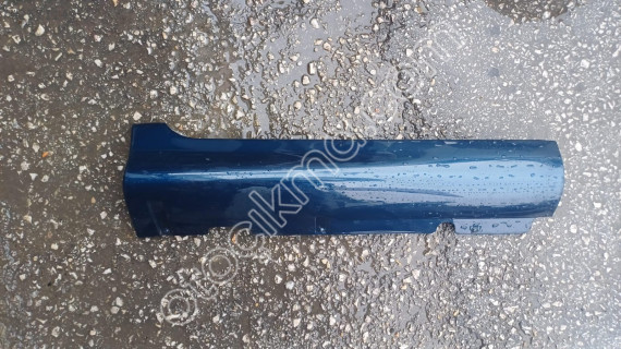 1999-2001 Hyundai Sonata sağ arka marşpiyel kaplaması