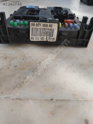 Citroen C4 BSI Beyni Sigorta Kutusu 9660105980 - H05-01