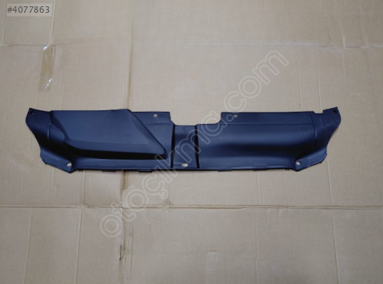 AUDI A5 2008-2012 ÖN PANEL ÜST KAPLAMASI SIFIR 8T0807081A