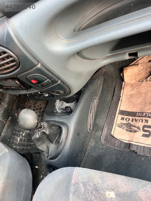 RENAULT MEGANE 1 -98 MODEL TORPİDO VİTES KONSOLU HATASIZ