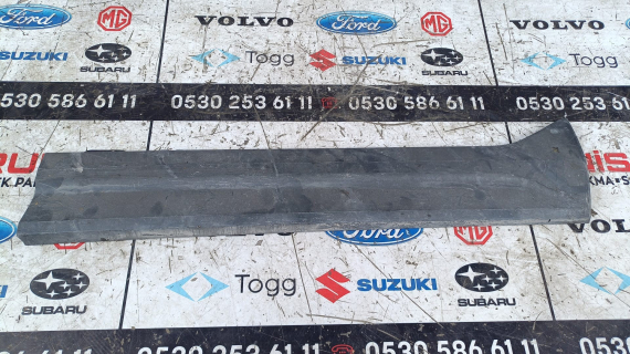 VOLVO XC40 SAĞ ÖN KAPI ÇITASI ORJİNAL ÇIKMA