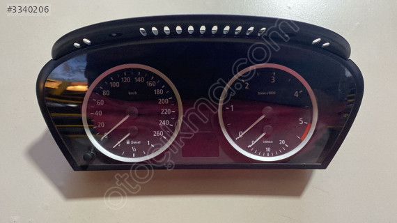 BMW E60 DİZEL GÖSTERGE SAATİ 6958600