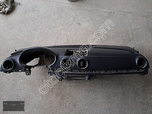 AUDİ A3 ÖN GÖĞÜS 2013-2018