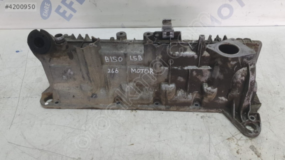 mercedes b150 w245 266 motor çıkma külbütör kapağı (son fiyat)