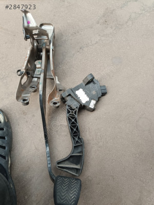 78110-02120  Toyota Corolla gaz firen pedalı