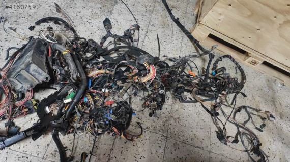 RENAULT LAGUNA 1 VOLVO MOTOR KOMPLE TESİSAT