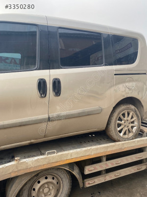 Fiat Doblo sol arka kapı