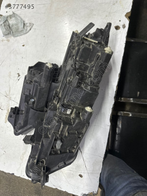 566941017C-2017 Skoda Kodiaq Sol Far Orjinal Çıkma